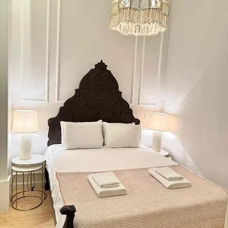 Com Banheiro Privativo Na Baixa Homestay szállás Lisboa