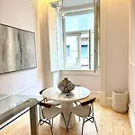 Com Banheiro Privativo Na Baixa Ubytování v soukromí Lisboa